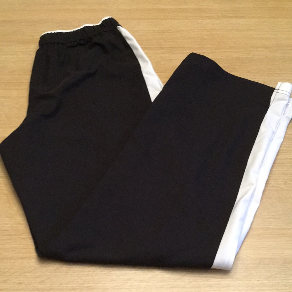 Made for Life Black & White workout Pants. Size S.